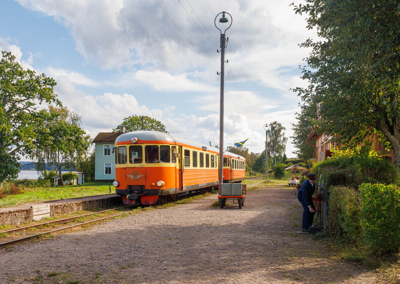 YBo5p 103 + UBFo3yp 2120 Kvarnabo